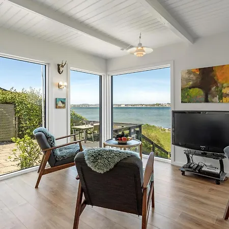 Lovely In Haderslev With Kitchen Ferienhaus