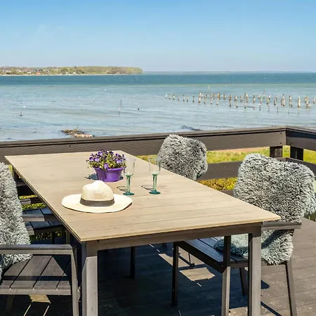 Lovely In Haderslev With Kitchen Сasa de vacaciones *